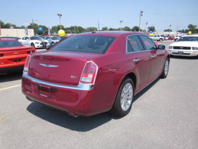 2012 Chrysler 300  Limited