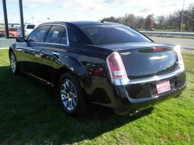 2012 Chrysler 300  Limited