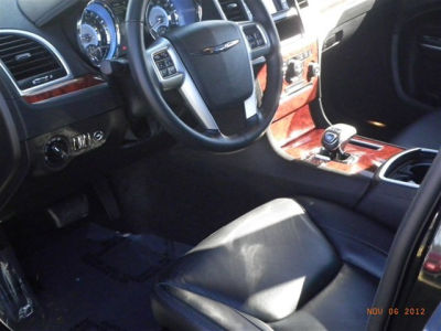 2012 Chrysler 300  Limited