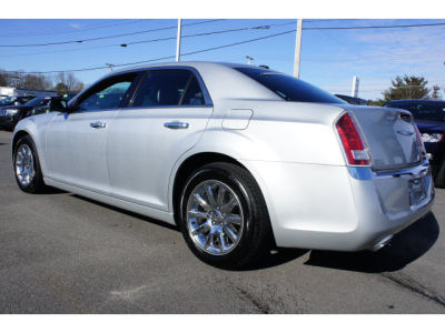 2012 Chrysler 300  Limited