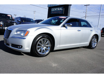 2012 Chrysler 300  Limited