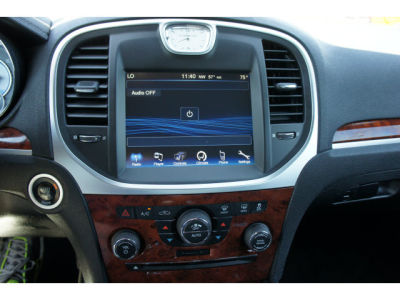 2012 Chrysler 300  Limited