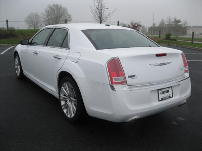 2012 Chrysler 300  Limited