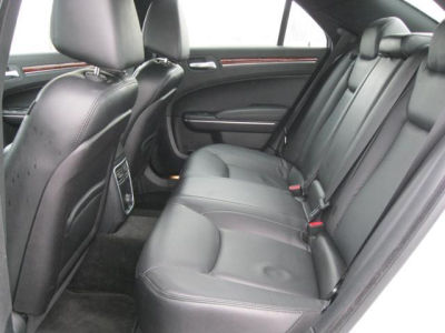 2012 Chrysler 300  Limited