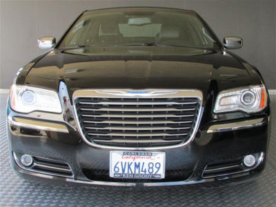 2012 Chrysler 300  Limited