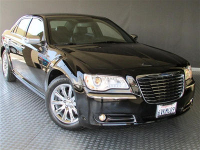 2012 Chrysler 300  Limited