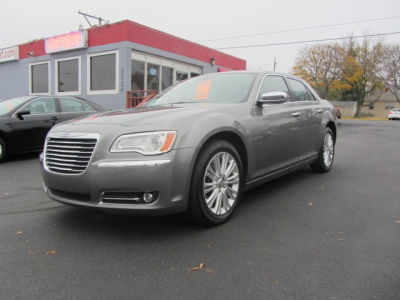 2012 Chrysler 300  Limited