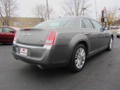 2012 Chrysler 300  Limited