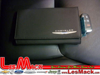 2012 Chrysler 300  Limited