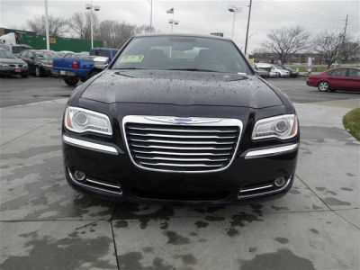 2012 Chrysler 300  Limited