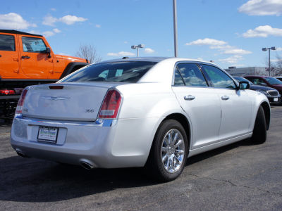 2012 Chrysler 300  Limited