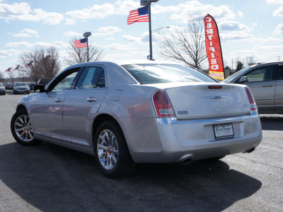 2012 Chrysler 300  Limited