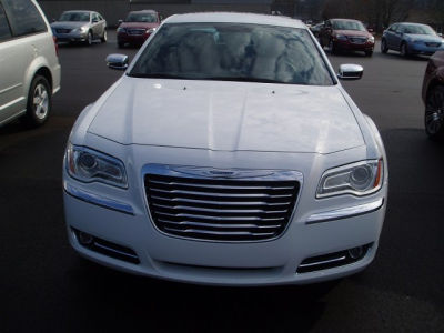 2012 Chrysler 300  Limited
