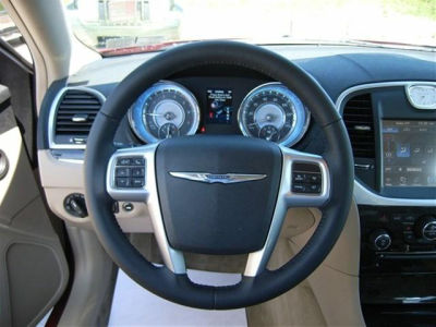 2012 Chrysler 300  Limited