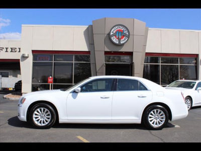 2013 Chrysler 300  Base