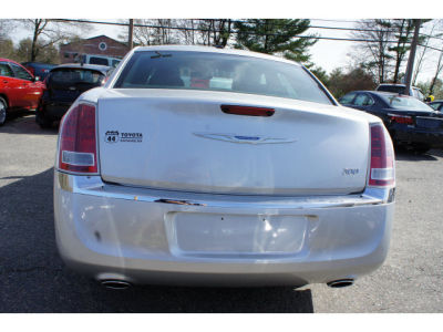 2012 Chrysler 300  Limited