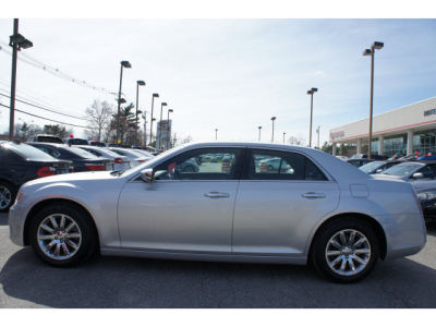 2012 Chrysler 300  Limited
