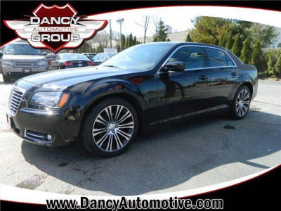 2012 Chrysler 300  S V6