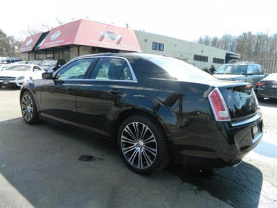 2012 Chrysler 300  S V6