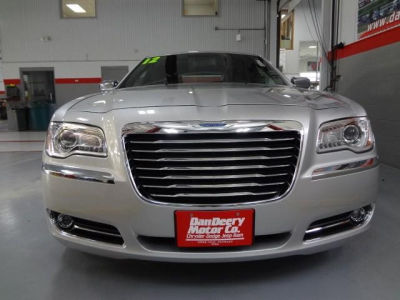 2012 Chrysler 300 Limited