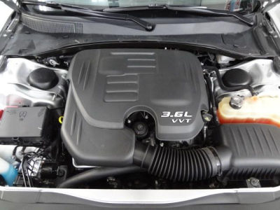 2012 Chrysler 300 Limited