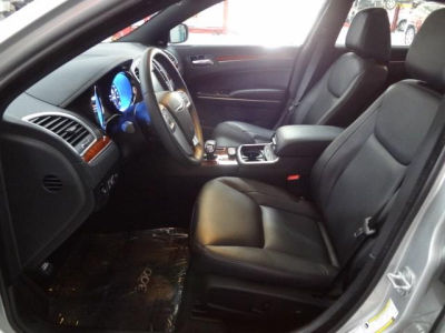 2012 Chrysler 300 Limited