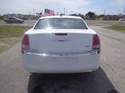 2011 Chrysler 300 Limited