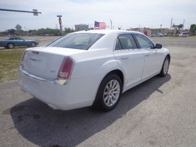 2011 Chrysler 300 Limited