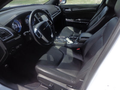 2011 Chrysler 300 Limited