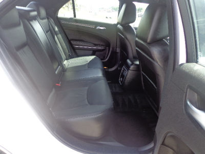 2011 Chrysler 300 Limited