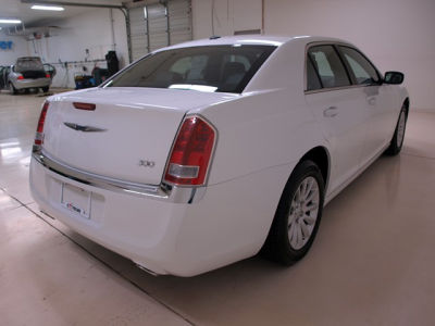 2013 Chrysler 300  Base