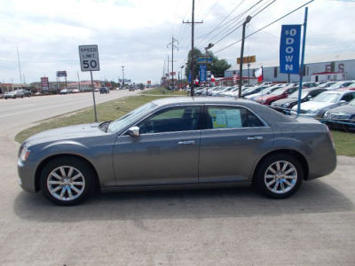 2012 Chrysler 300 Limited
