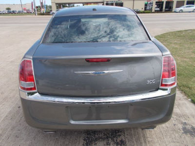 2012 Chrysler 300 Limited