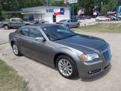 2012 Chrysler 300 Limited
