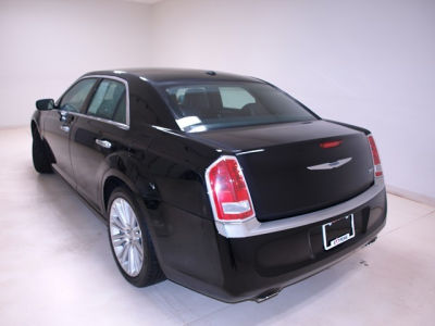 2012 Chrysler 300 Limited