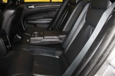 2011 Chrysler 300  Limited