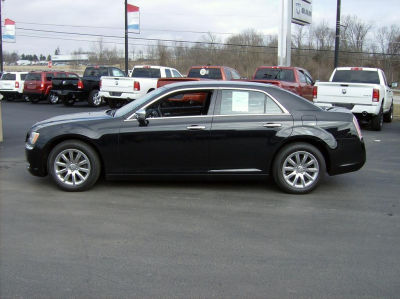 2012 Chrysler 300  Limited