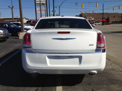 2012 Chrysler 300 Limited
