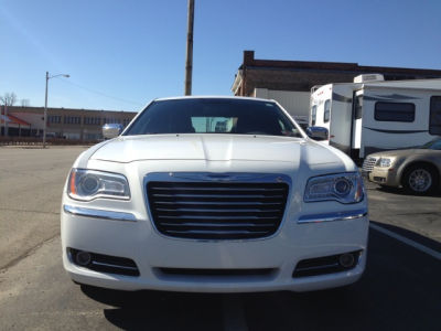 2012 Chrysler 300 Limited