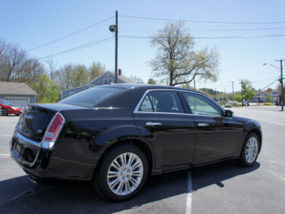 2012 Chrysler 300 Limited
