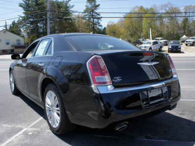 2012 Chrysler 300 Limited
