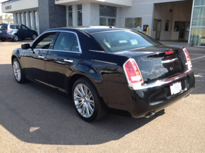 2011 Chrysler 300  Limited