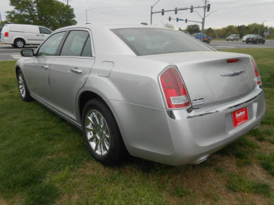 2012 Chrysler 300 Limited