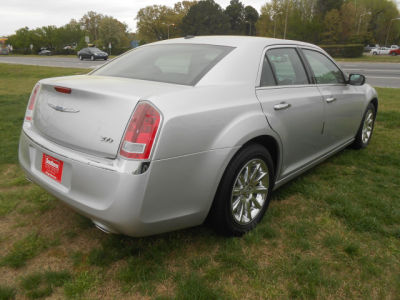 2012 Chrysler 300 Limited