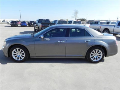 2012 Chrysler 300 Limited