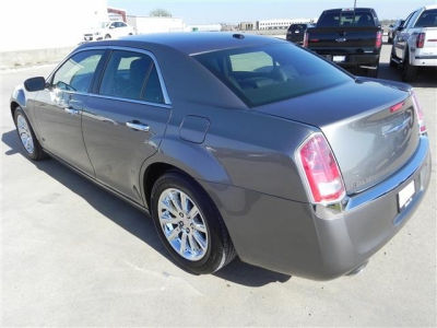 2012 Chrysler 300 Limited
