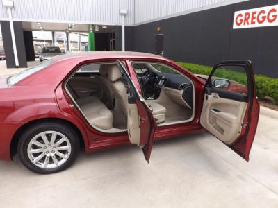2012 Chrysler 300 Limited
