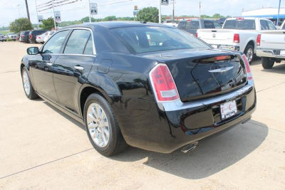 2012 Chrysler 300 Limited