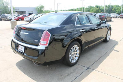 2012 Chrysler 300 Limited