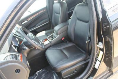 2012 Chrysler 300 Limited